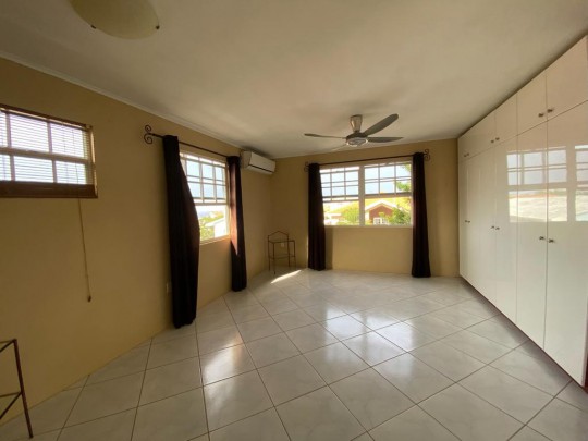 Sunset Heights - 3 Bedroom villa for rent with pool