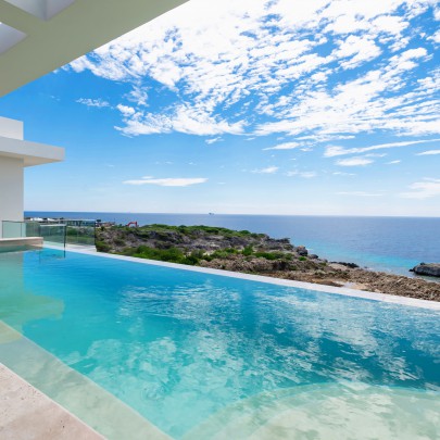 The Ridge - Luxe penthouse met privézwembad en 3 slaapkamers aan zee