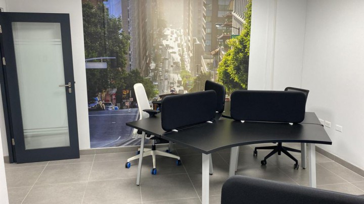Dr. Maalweg/ Saliña - All-inclusive office space for rent