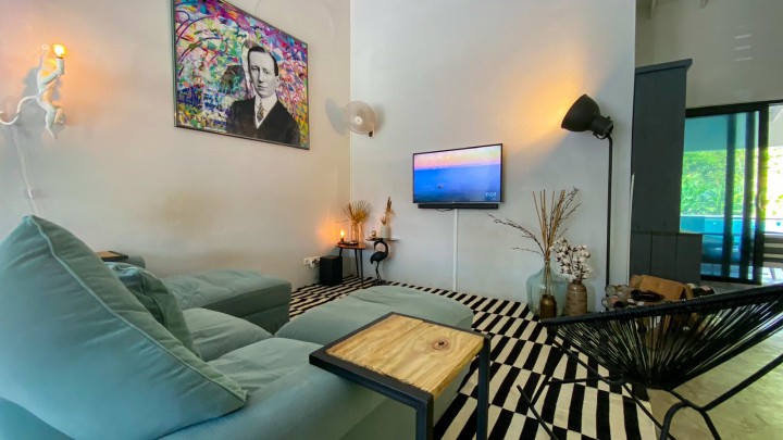 Zuurzak- Modern designer home with 3 bedrooms