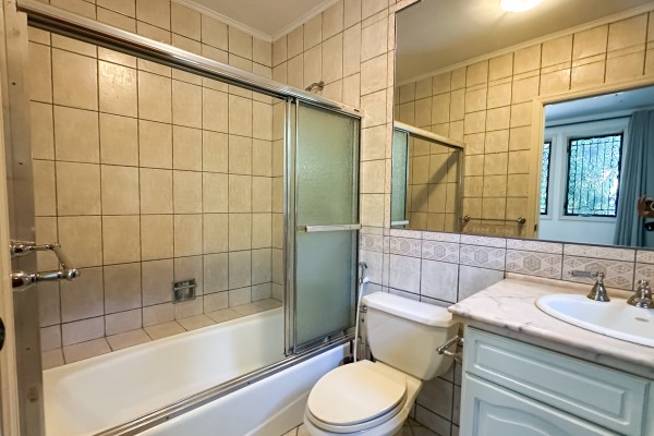 Pos Cabai - Wonderful, centrally located family house with 5 bedrooms