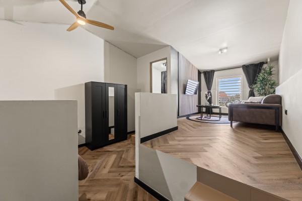 Investment property with 12 renovated apartments in Otrobanda