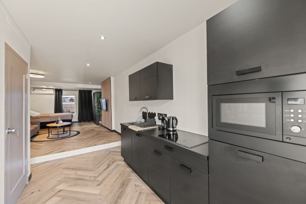 Investment property with 12 renovated apartments in Otrobanda