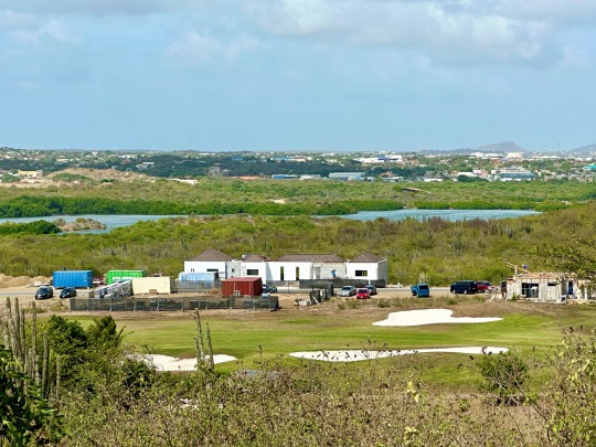 Blue Bay - Villa met appartement en vakantie verhuur mogelijkheden