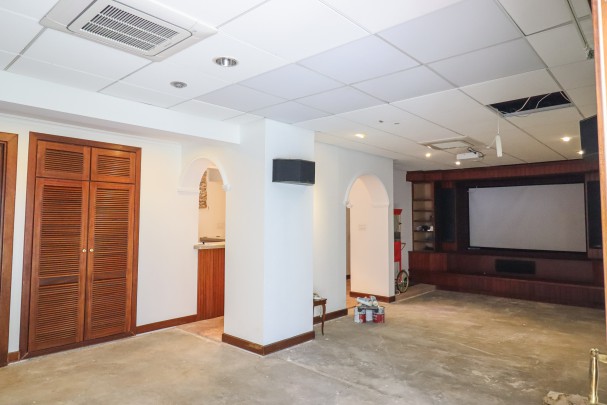  Luxe Woning met appartement te koop in Cas Grandi Curaçao