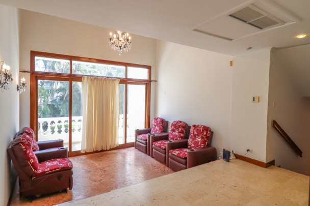  Luxury House with flat for sale in Cas Grandi Curaçao