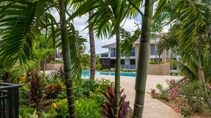 Blue Bay Resort – The Breeze Luxurious Ground Floor Corner Apartment