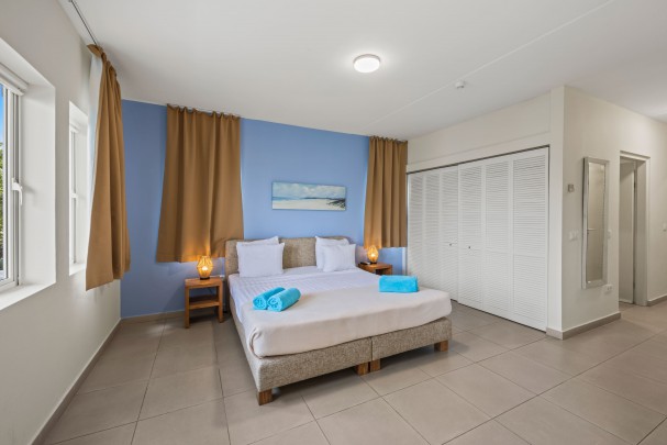 Blue Bay Ocean - Sea view apartment with good rental potential