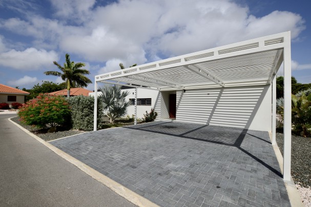 Luxe villa met privé zwembad – Villapark Flamboyan