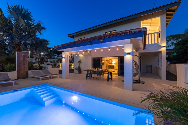 Vista Royal - Stylish, modern villa in a prime location in Jan Thiel