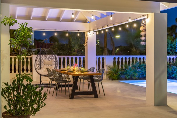 Vista Royal - Stylish, modern villa in a prime location in Jan Thiel
