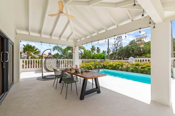 Vista Royal - Stylish, modern villa in a prime location in Jan Thiel