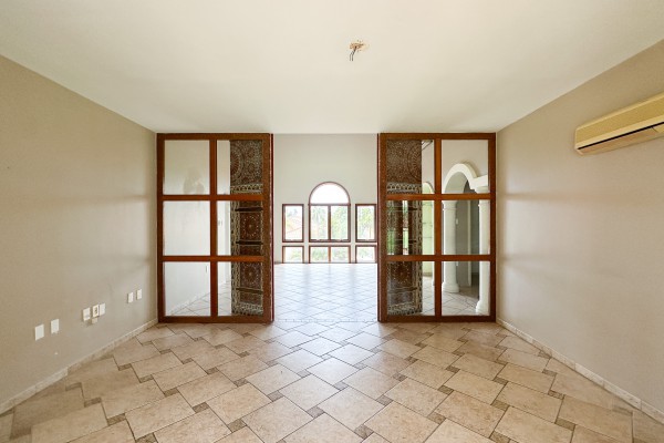 Pos Cabai - Wonderful, centrally located family house with 5 bedrooms