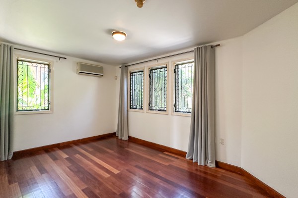 Pos Cabai - Wonderful, centrally located family house with 5 bedrooms