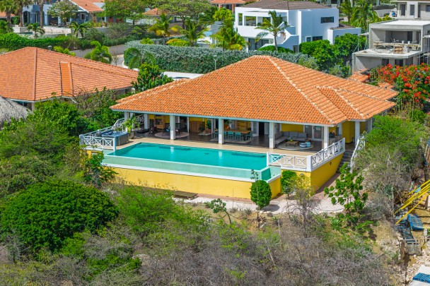 Blue Bay BB-08 - Ocean View Villa with Year-Round Sunset Views