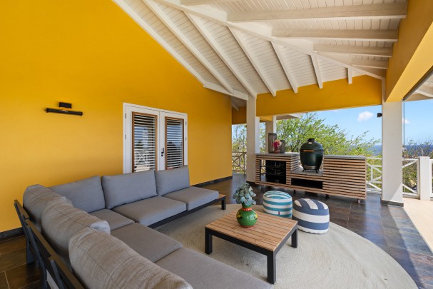 Blue Bay BB-08 - Ocean View Villa with Year-Round Sunset Views