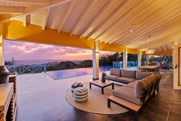 Blue Bay BB-08 - Ocean View Villa with Year-Round Sunset Views