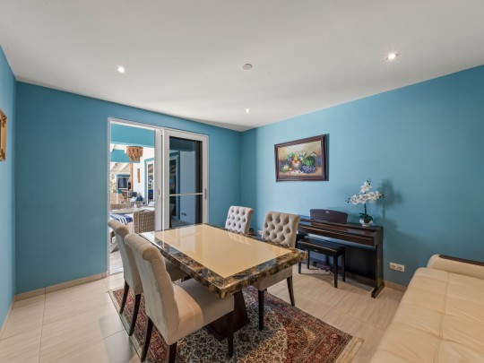 Blue Bay BT 06 &ndash; &lsquo;Fifty shades of Blue&rsquo; Luxury Oceanview Villa