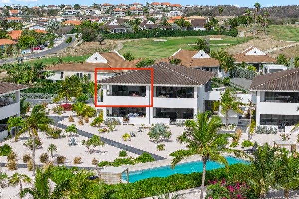 Blue Bay Resort | Modern unfurnished apartment in a green setting