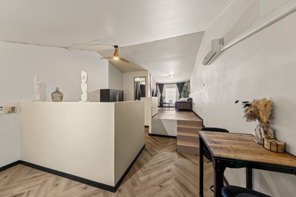 Investment property with 12 renovated apartments in Otrobanda