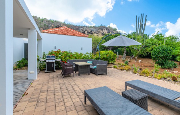 Seru Boca Estate - Modern villa for sale on exclusive resort