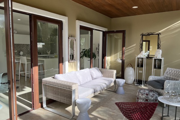 Modern 3-slaapkamer appartement te huur in gated resort