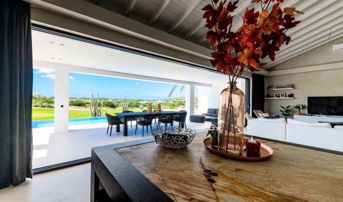Blue Bay BO 46 – Exclusieve nieuwbouw villa met prachtig uitzicht