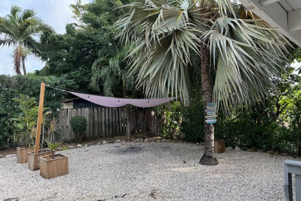 Grote Berg – Light, spacious 4-bedroom house Kaya Butuela