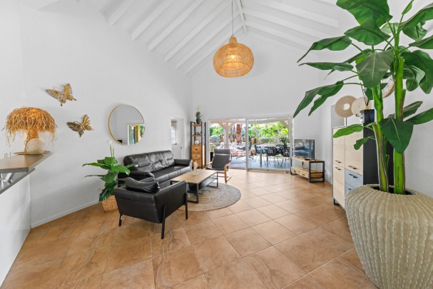 Luxury detached 3-bedroom home for rent in Jan Thiel on a resort