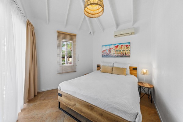 Luxe vrijstaande 3-slaapkamer woning te huur in Jan Thiel op resort