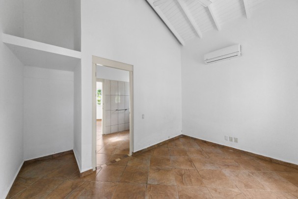 Ruime vrijstaande 3-slaapkamer woning te huur in Jan Thiel op resort