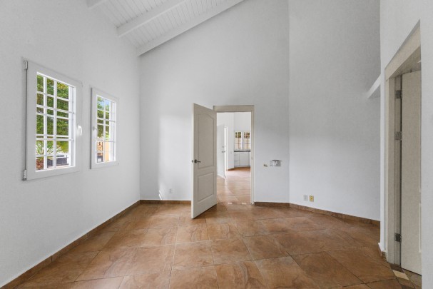 Ruime vrijstaande 3-slaapkamer woning te huur in Jan Thiel op resort