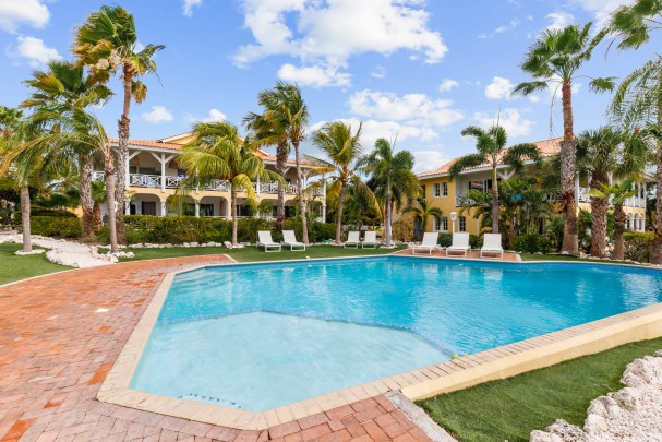 Ruime vrijstaande 3-slaapkamer woning te huur in Jan Thiel op resort