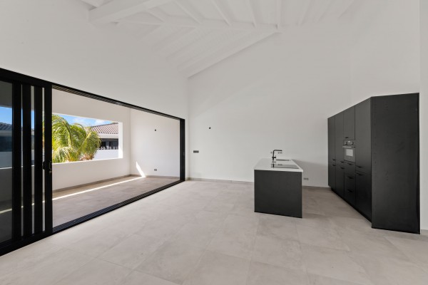 The Bank – Luxe ongemeubileerd 2-slaapkamer appartement te huur