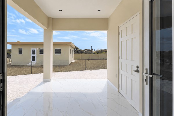 Santa Rosa - Modern New-Build 3-Bedroom House