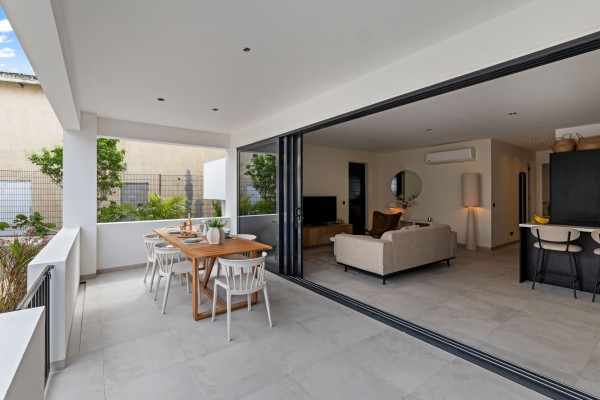 The Bank – Gemeubileerd 2-slaapkamerappartement op de begane grond