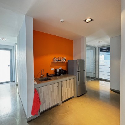Centrally Located Office Units for Rent &ndash; Excellent Accessibility