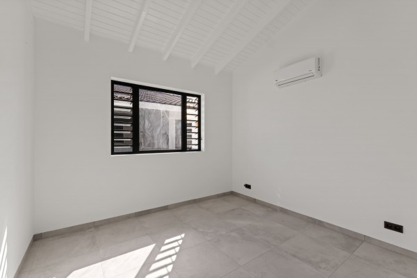 The Bank – Luxe ongemeubileerd 2-slaapkamer appartement te huur