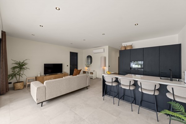 The Bank – Gemeubileerd 2-slaapkamerappartement op de begane grond