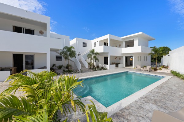 Carouselimage Curacao 2107