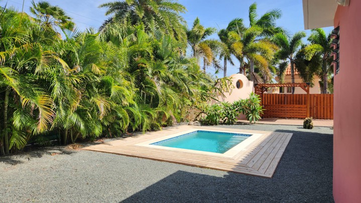 Moderne gezinswoning met zwembad in Tiffany Residence Curaçao
