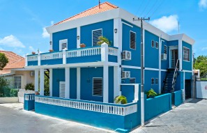 Carouselimage Curacao 295