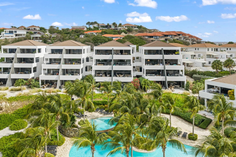 RE/MAX real estate, Curacao, Blue Bay, BLUE BAY – Luxury apartment in the Reef with two bedrooms and sea view
