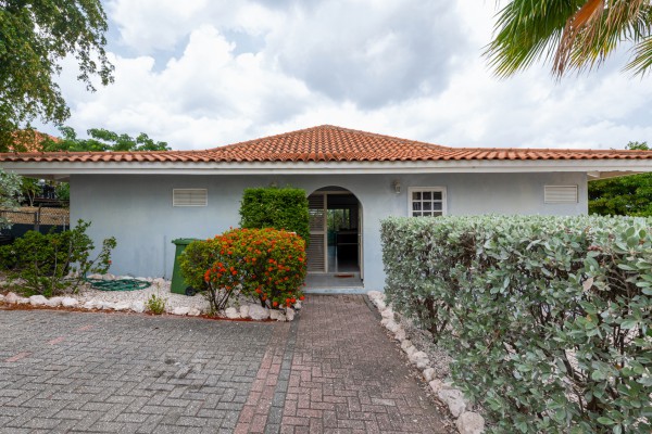 Carouselimage Curacao 2127