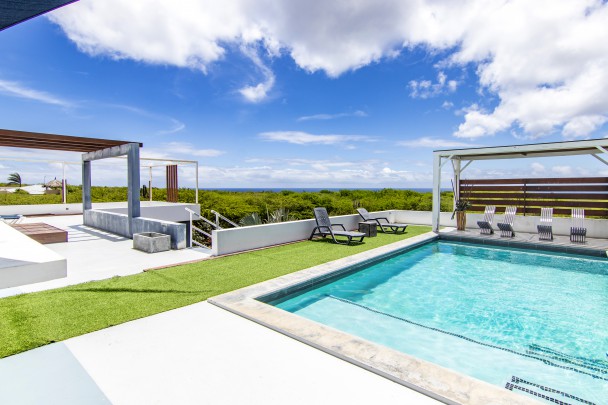 Grote Berg - villa with pool, amazing view and separate studio
