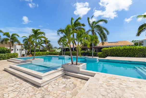 Blue Bay Indigo Garden – tropical holiday apartment