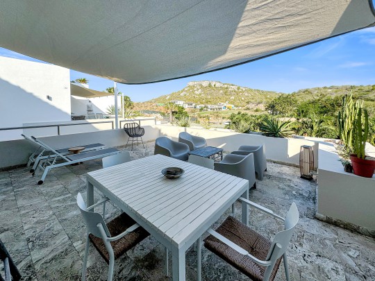 Blue Bay – Greenview Apartment with Excellent Rental Potential