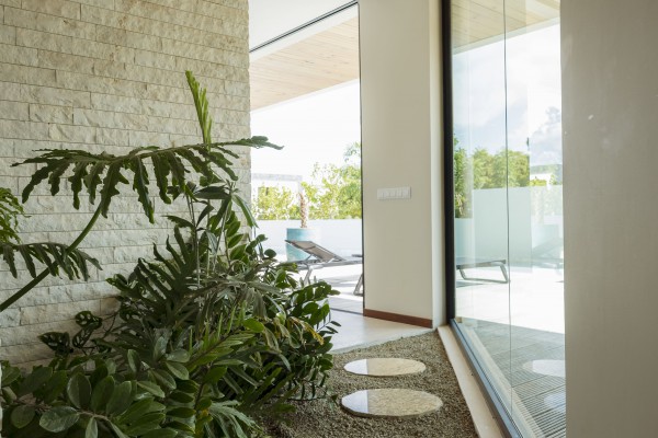Vista Royal - Luxury villa with pool, jacuzzi & views at Jan Thiel