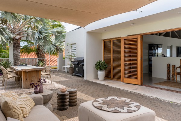 Jan Sofat – Luxury villa with panoramic sea views 