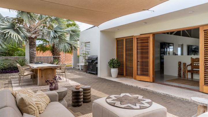 Jan Sofat – Luxe villa met panoramisch uitzicht